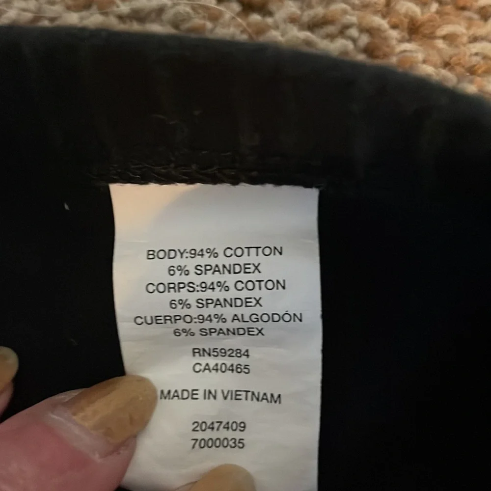 Girls Place black leggings 7-8